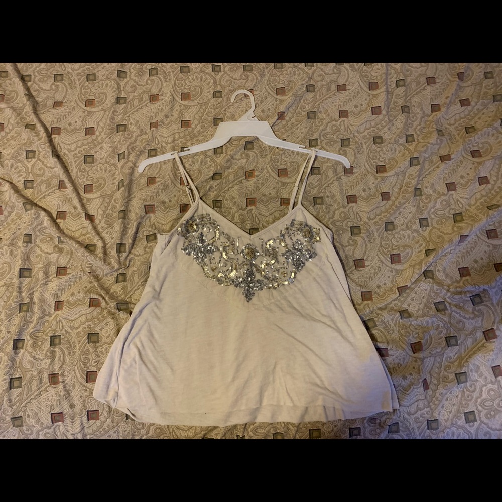 Women’s White Top